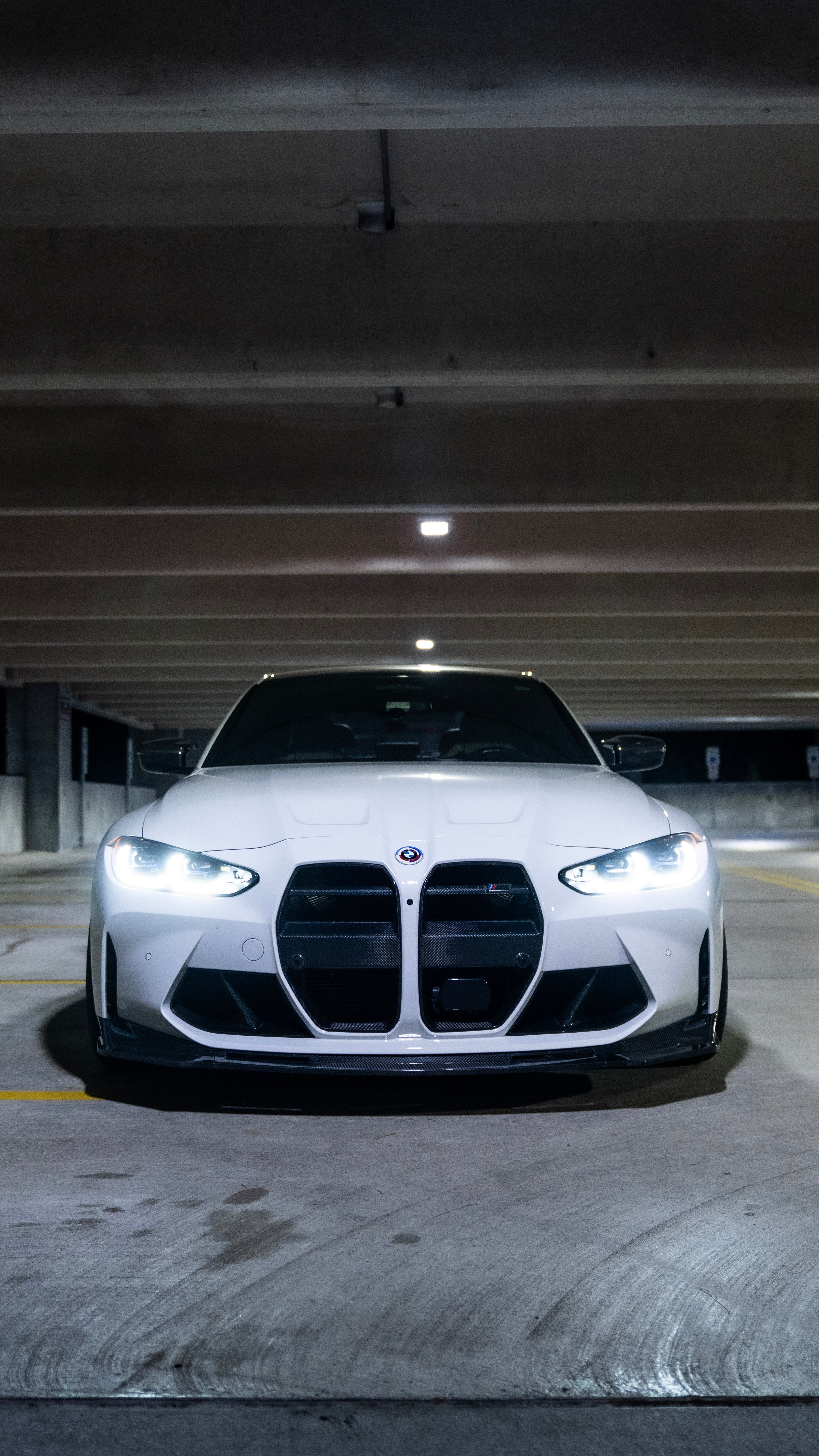 V Style Dry Carbon Fiber Front Grille - G80 M3 / G82 M4