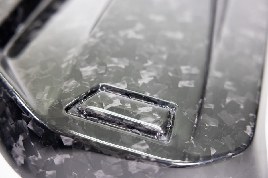 G80 CARBON FIBER ENGINE COVER - ARM Motorsports
