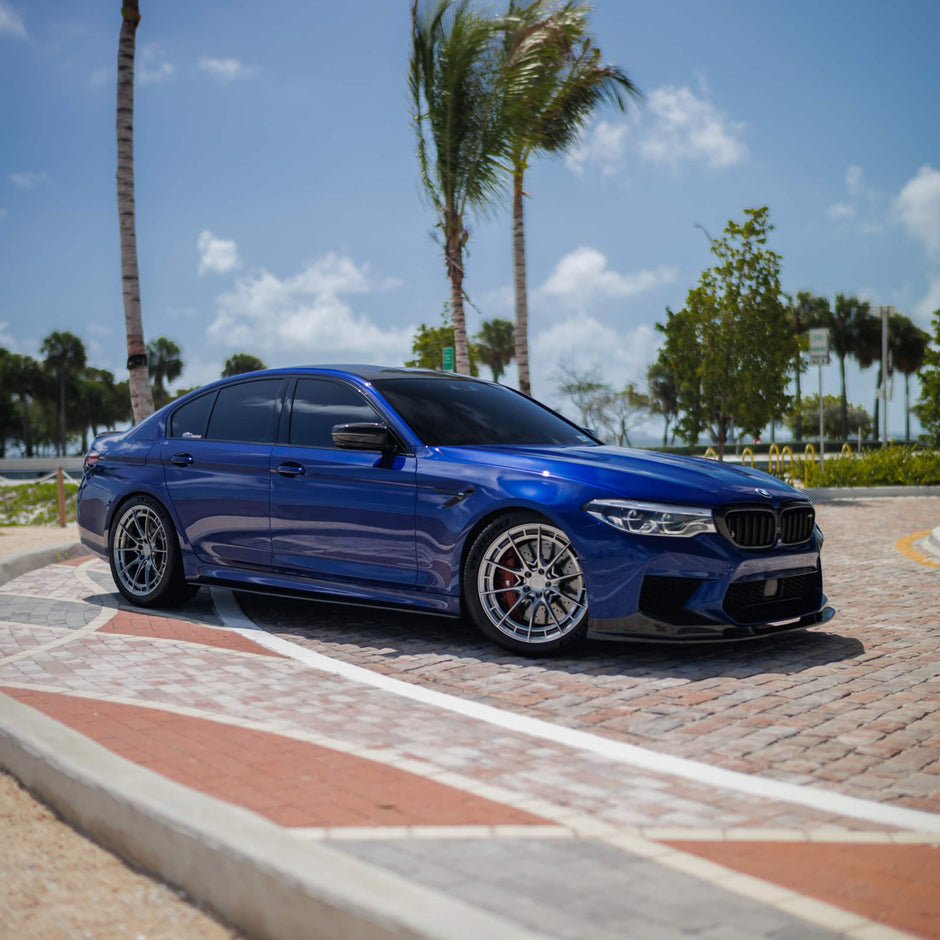 MP Style Carbon Fiber Side Skirts - BMW F90 M5