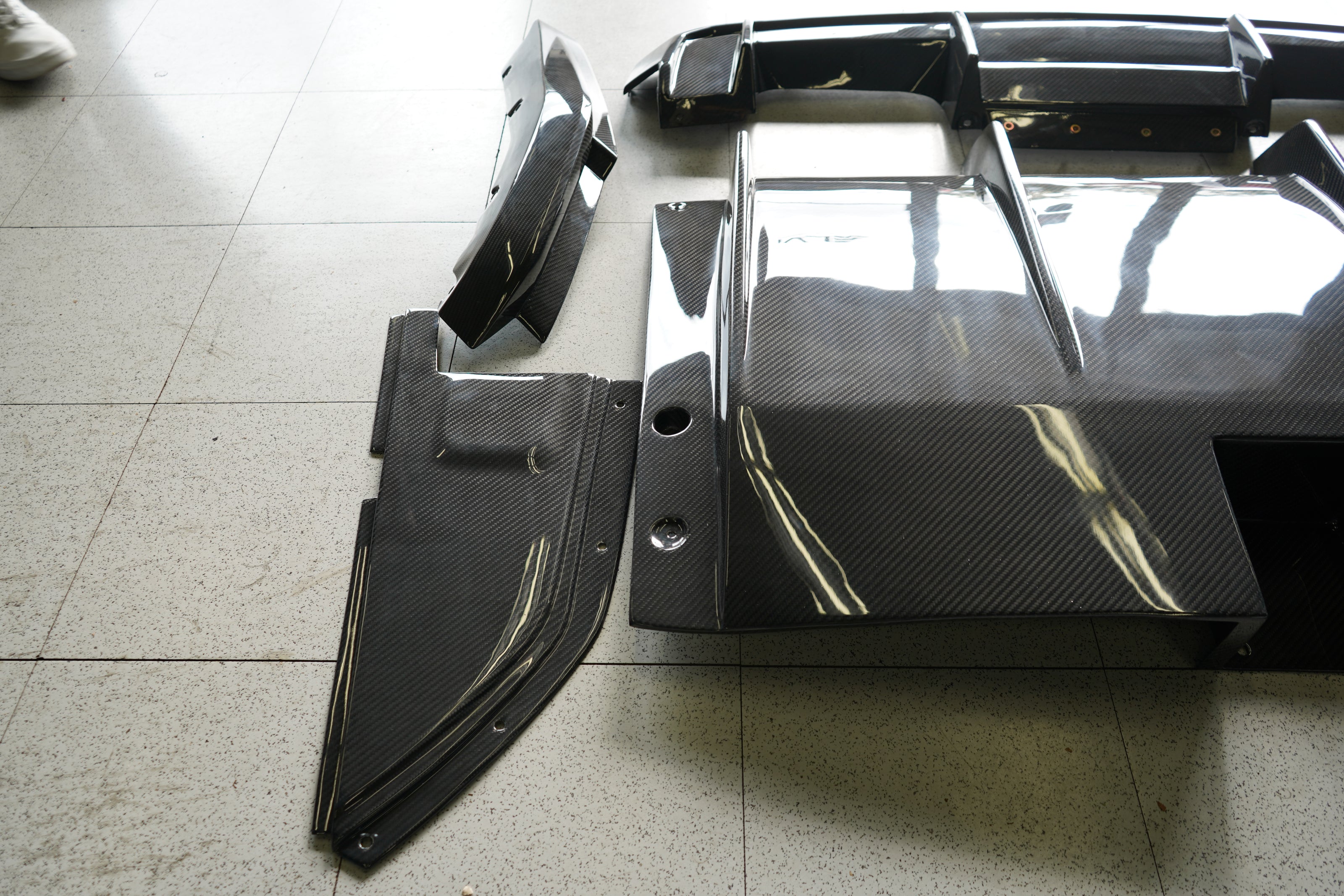 Carbon Fiber GTX Rear Diffuser (6-Piece) - G80 M3 / G82 M4