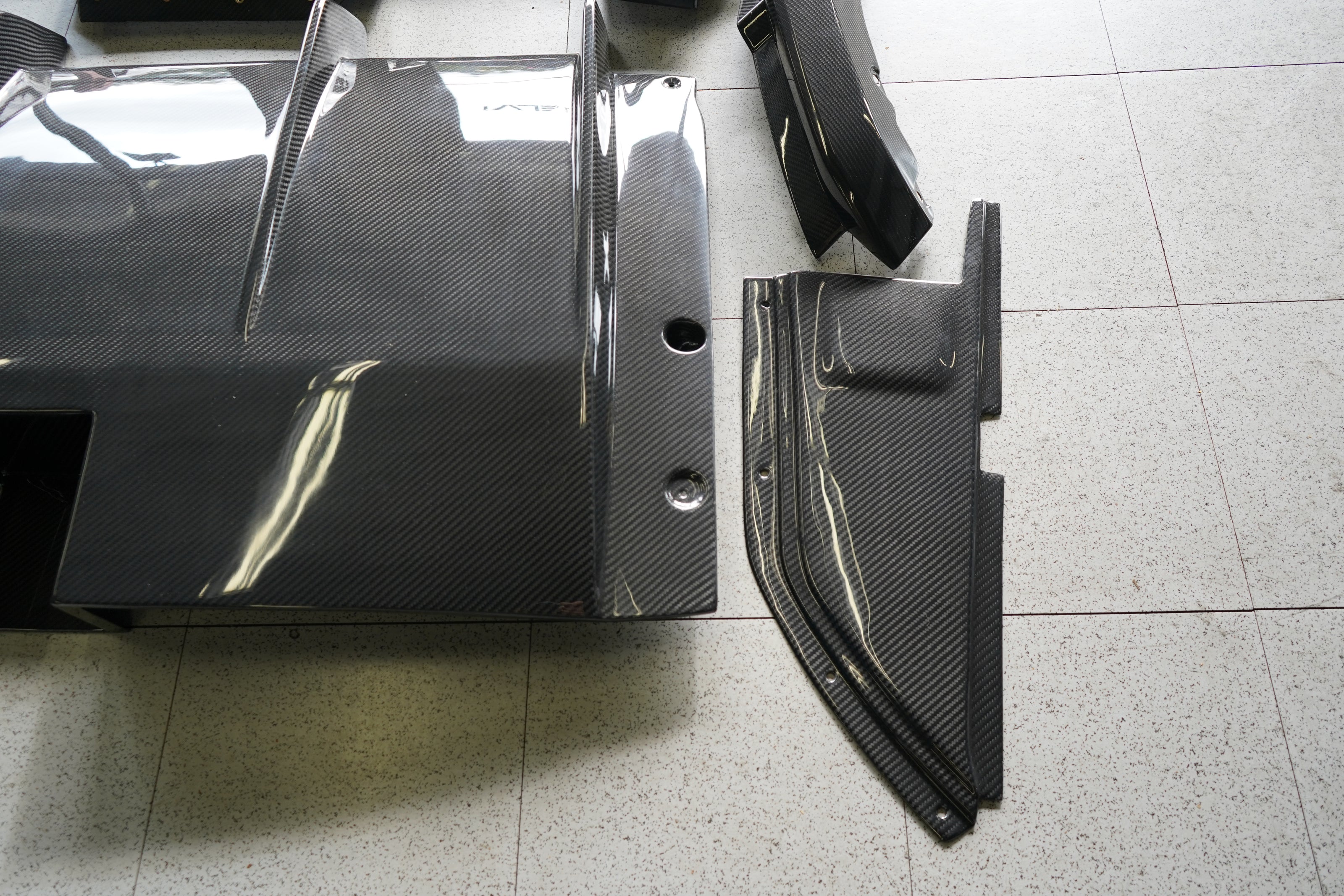Carbon Fiber GTX Rear Diffuser (6-Piece) - G80 M3 / G82 M4