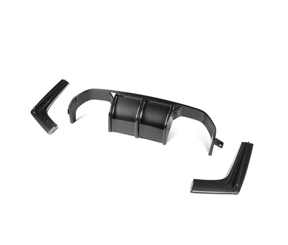 V Style 3-Piece Dry Carbon Fiber Rear Diffuser - F80 M3 / F82 M4