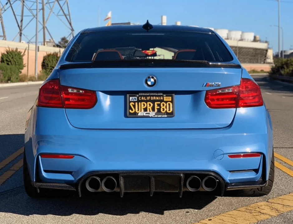 V Style 3-Piece Dry Carbon Fiber Rear Diffuser - F80 M3 / F82 M4